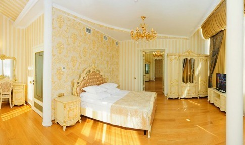 Люкс Золотой 3-комнатный 4-местный с кухней, фото 2