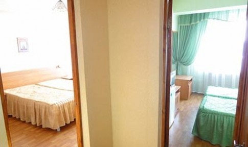 Люкс 3-комнатный с кухней, фото 1