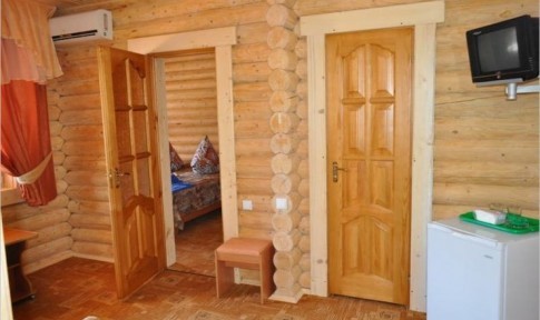 Стандартный 2-комнатный 2-местный деревянный коттедж, фото 3