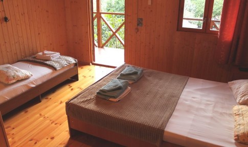 Стандарт 2-местный 1-комнатный в деревянном корпусе (основная территория) с доп.местом, фото 1