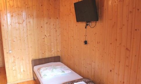 Стандарт 2-местный 1-комнатный в деревянном корпусе (основная территория) с доп.местом, фото 3