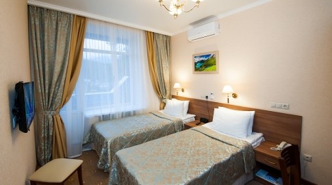 Стандарт 2-местный 1-категории (вид на парк), фото 1
