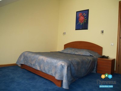 Стандарт+ 2-местный 1-комнатный в Коттедже с французской кроватью, (не мансардный), фото 2